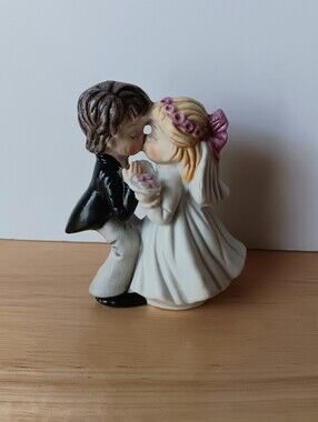 Bride & Groom 1970s - 80s Cake Topper Ceramic Figurine Made In Taiwan, 4 1/4"